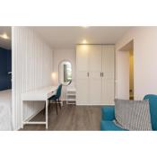 Cozy Stylish Studio Apartment with FREE Parking by Centralapartments