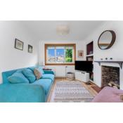 Cozy with Character Cheerful Home with Garden at Leith Links Park