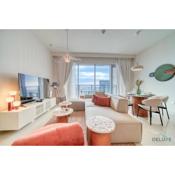 Distinguished 2BR at Harbour Views Tower 1 by Deluxe Holiday Homes