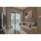 KeyHost - Damac Zada Tower - Brand New 1BR Apartment with canal view in Business Bay