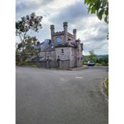 Langhouse Castle Bed and Breakfast