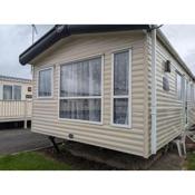 Lovely 8 Berth Caravan With Wifi At Steeple Bay In Essex Ref 36069e