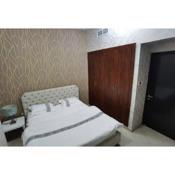 Modern & Spacious 2 Bedrooms Apartment in Dubai Marina's Heart 307