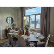 Perfect city center apartment with nice view and free parking!