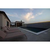 Relax villa Ani with Pool & whirpool near the beach