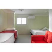 Standard Room With 1 Queen 1 Twin Bed - Low Floor