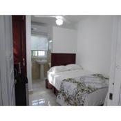 Studio with-Private Entrance- HS Internet-AC-Hot Water-Backup Generator-near the Beach