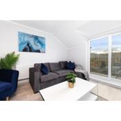 2 Bedroom Penthouse with parking High Wycombe