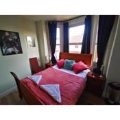 4BR Boutique House comfortable stay 5 minutes from City Centre by Short Stay NI Ltd