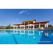 Aneli Delux Villa with Pool and Tennis Court