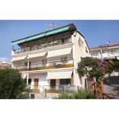 Apartment Trogir 15011a