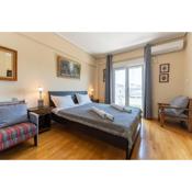 Athens Central 3 bedrooms 6 pers apartment