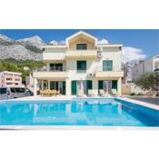 Awesome home in Makarska with Outdoor swimming pool and 3 Bedrooms