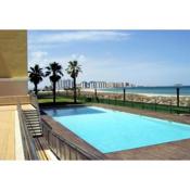 Beachfront Penthouse wi-fi pool