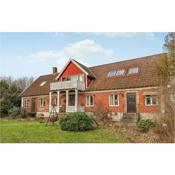 Beautiful home in Hssleholm with WiFi and 4 Bedrooms