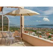 Beautiful panoramic views top floor apartment in between Split and Trogir