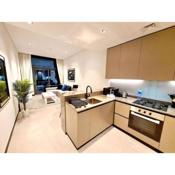 Brand new canalside luxury flat