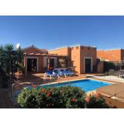 Casa Piedra, Luxury Family Front Line Golf, Hot Tub,Pool Table, 8 pers