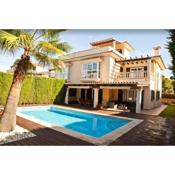 Casa Pinsa - Großzügiges mediterran-stilvolles Ferienhaus mit eigenem Pool in Puig de Ros
