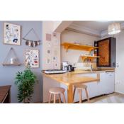 Colorful Modern Flat with City View 5-Min Walk to Istiklal Avenue in Beyoglu