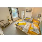 Comfy 3 Bedroom - Piece Hall Cottage