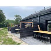 Cozy holiday home in Vrouwenpolder close to the beach