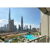 Downtown Views Chic 2BR with Dubai Mall, Burj Khalifa & pool view