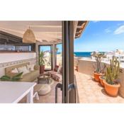 Duplex with sea view and private parking