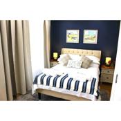 Elegant 4 bedroom Guest House in Maidstone centre - 3 bathrooms, 2 en-suites and garden