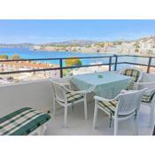Fantastic 2 bedrooms apartment with sea view