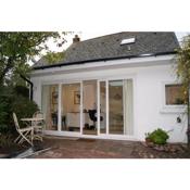 Frog Palace - Secure Parking-Outside Area-Topsham-Exeter-Beach-Chiefs-WiFi