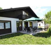 Gemütliches Ferienhaus in Feriendorf Silbersee mit Großem Garten