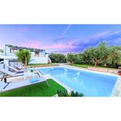 Gianta Villa Private Pool