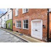 'Goshawk' 1 bed apartment in Ludlow town centre
