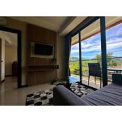Great mountain view apartment, Pearl