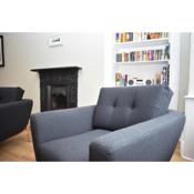 High Street - modern Scandi design apartment in the heart of the old town!