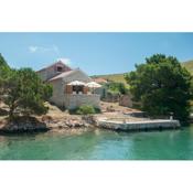 Holiday Home Queen of Kornati