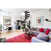 Impeccable 2BR Luxury Duplex near Hyde Park - Perfect Blend of Comfort and Style!