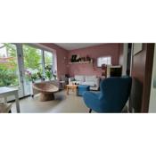 Lovely 1 bedroom apartment with garden