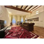 Lovely 2 bedroom apartment nearby Piazza Maggiore