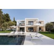 Luxurious Seafront Villa in Corfu by Keyplanner