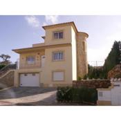Luxury 4 bed villa with private pool Oasis Parque, Alvor AT16