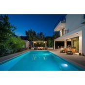 Luxury Villa Cippico XXII with Pool