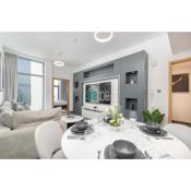 Modern Comfort in a Spacious Apartment - Suiteable