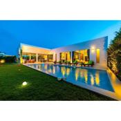 Modern Tropical 4 bedroom Pool Villa! (PMB5)