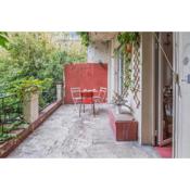 Nice and calm flat with terrace close to Buttes-Chaumont in Paris - Welkeys