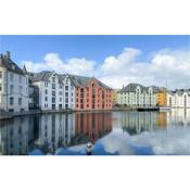Nice Apartment In lesund With Wifi And 2 Bedrooms