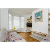 Oliverball Serviced Apartments - Percy Terrace – Charming 2 bedroom town house