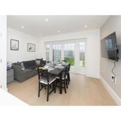 Pass The Keys 4Bedroom Minimalist and Spacious Semi-detached House