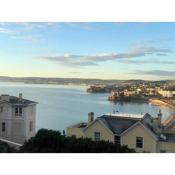 Pass the Keys Stunning Sea View Central Torbay Home with Parking